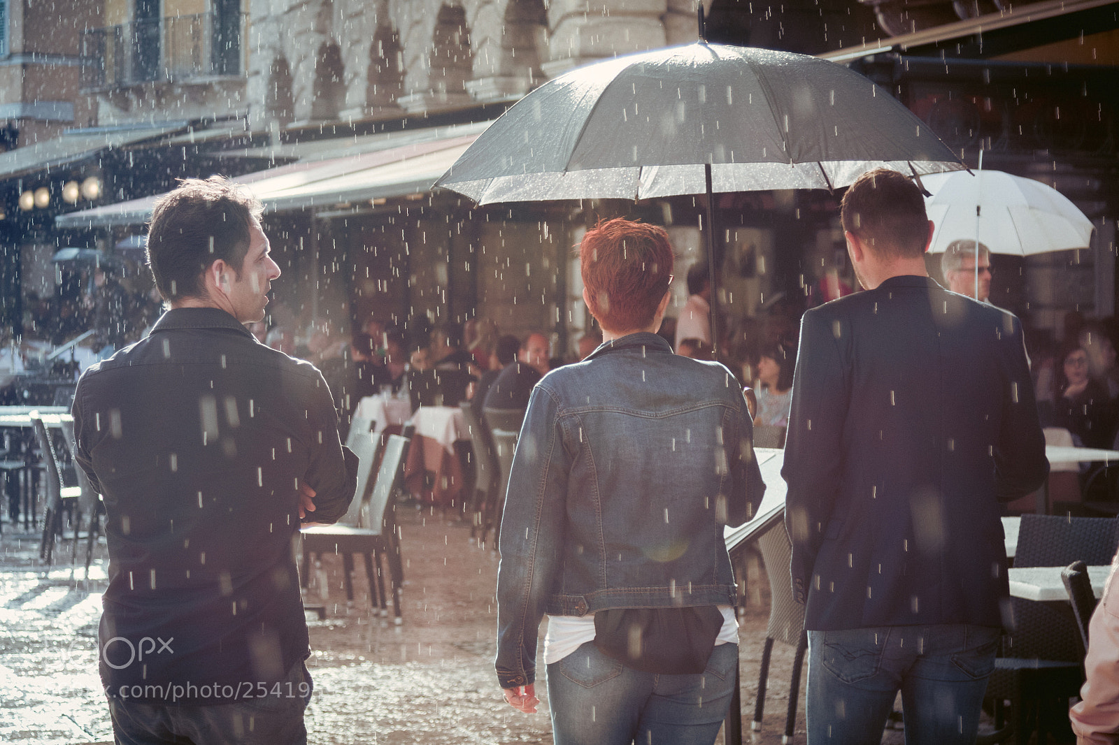 Canon EOS 80D sample photo. Under a umbrella photography