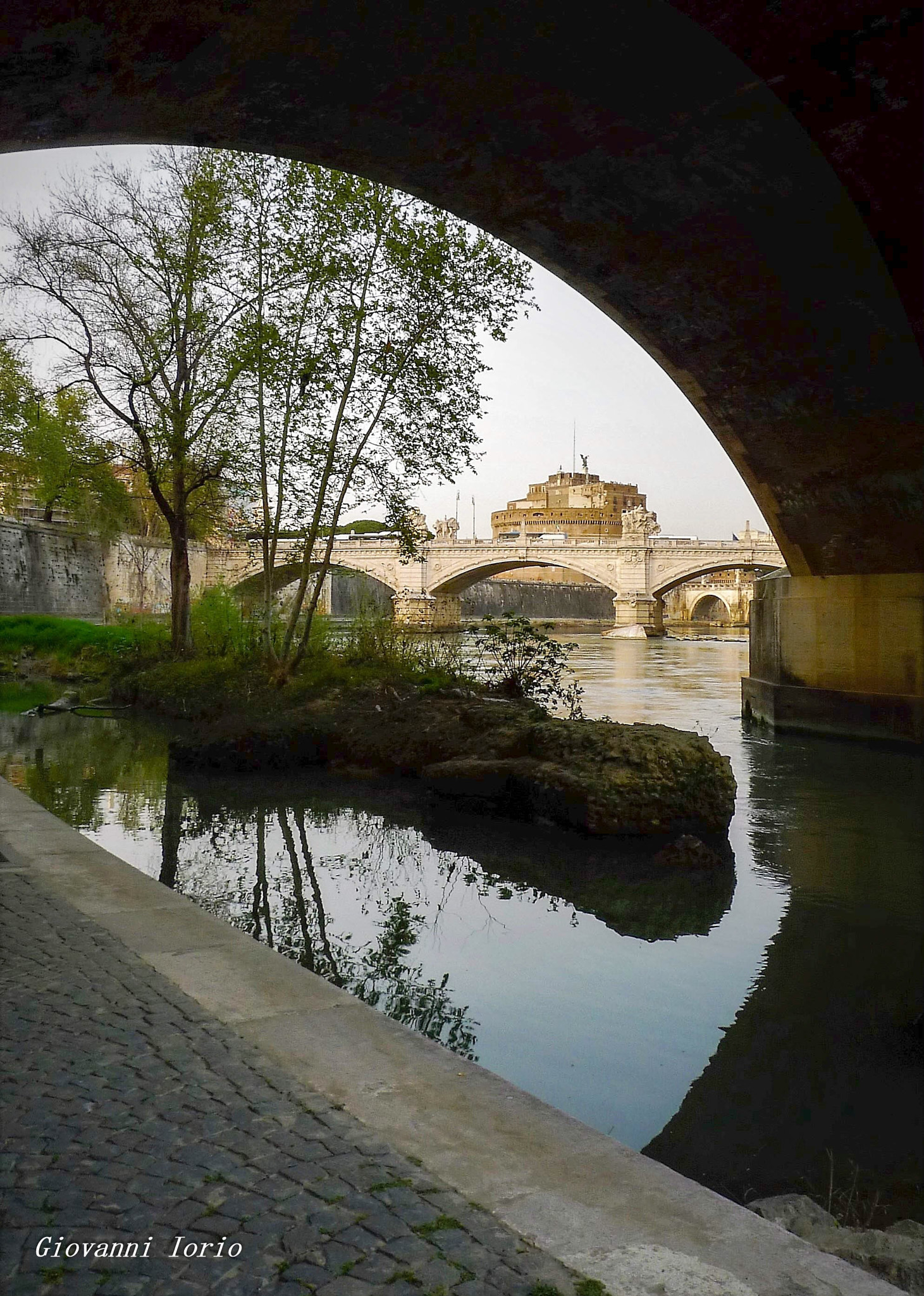 Panasonic Lumix DMC-LX3 sample photo. Lungo il tevere  photography