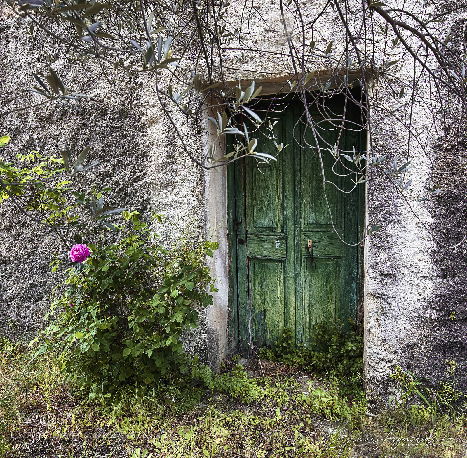 Canon EOS 5DS R sample photo. Corpse village photography