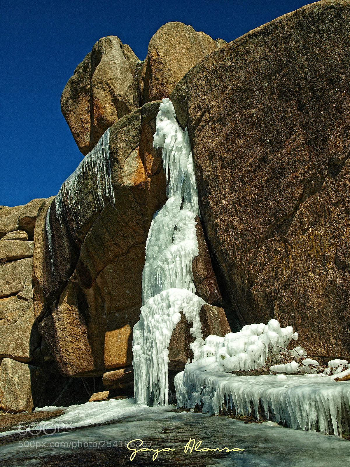 Olympus E-3 sample photo. Cascada de hielo photography