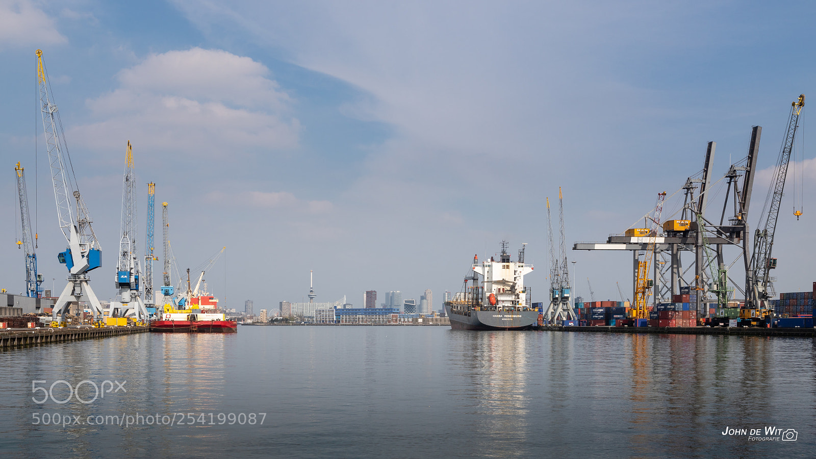 Canon EOS 6D Mark II sample photo. Harbour reflections photography