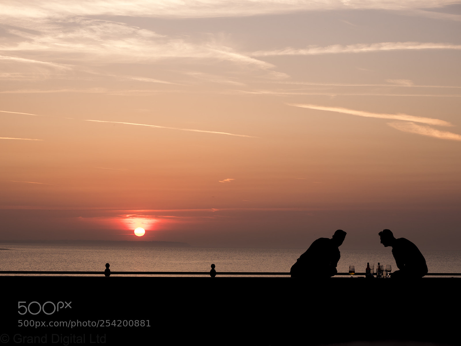 Olympus OM-D E-M1 Mark II sample photo. Hampton sunset 18th april 2018 photography