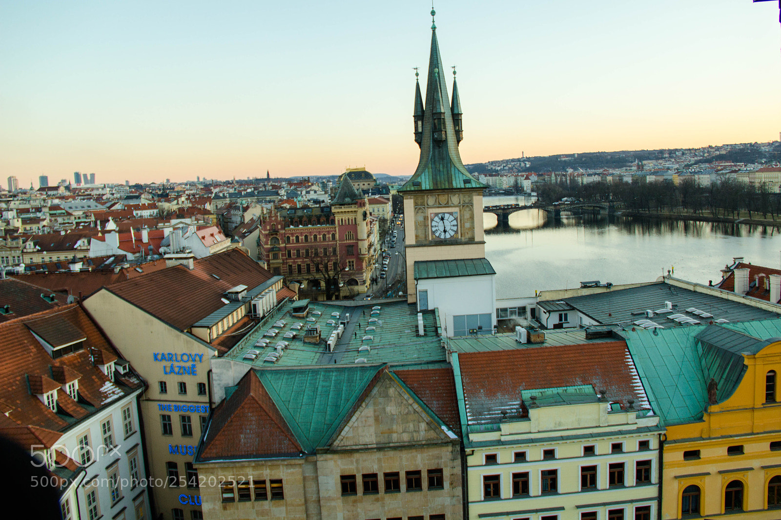 Canon EOS 60D sample photo. Praha 2018 march photography