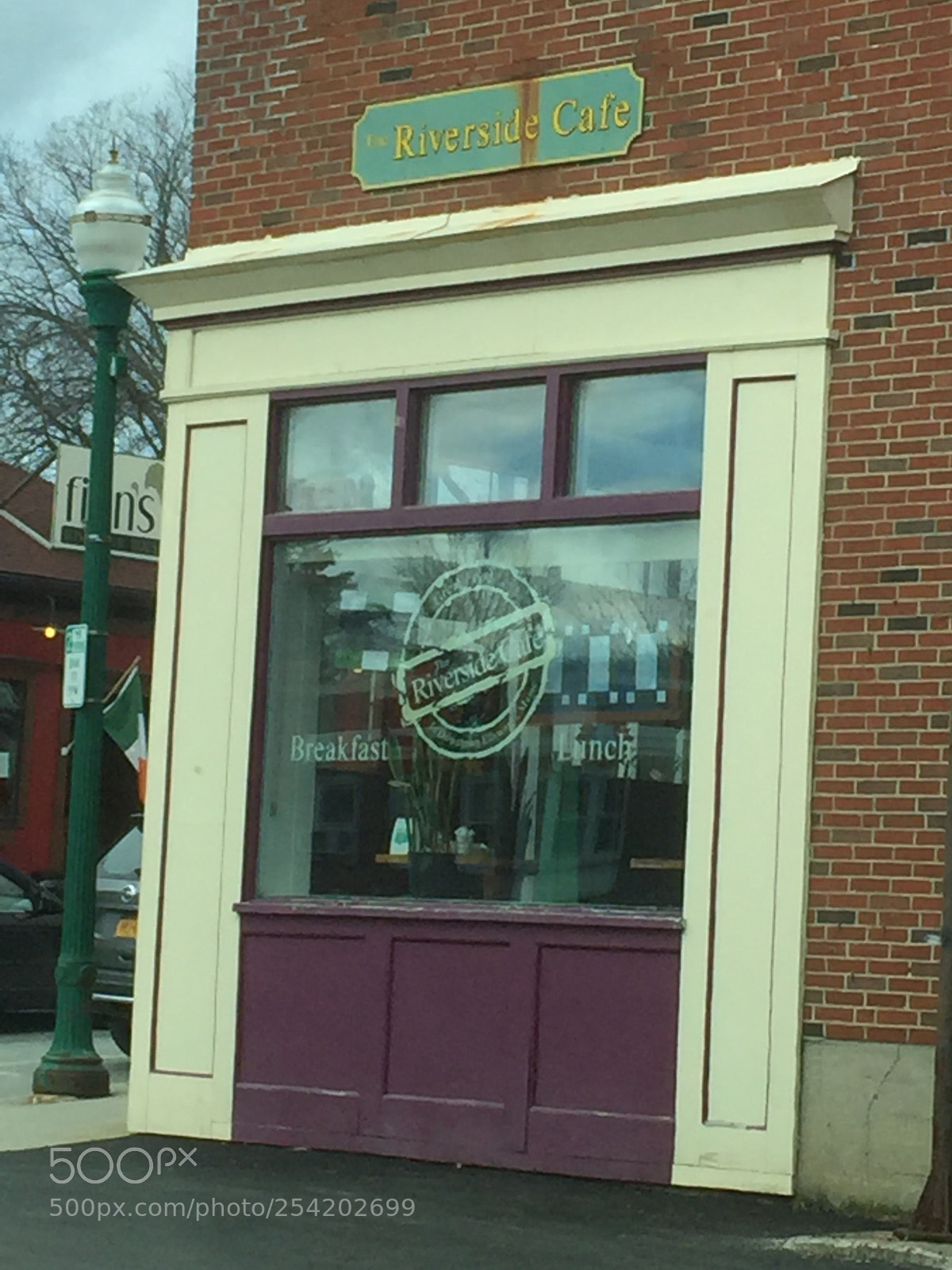 Apple iPhone 6 sample photo. Famous cafe in maine photography