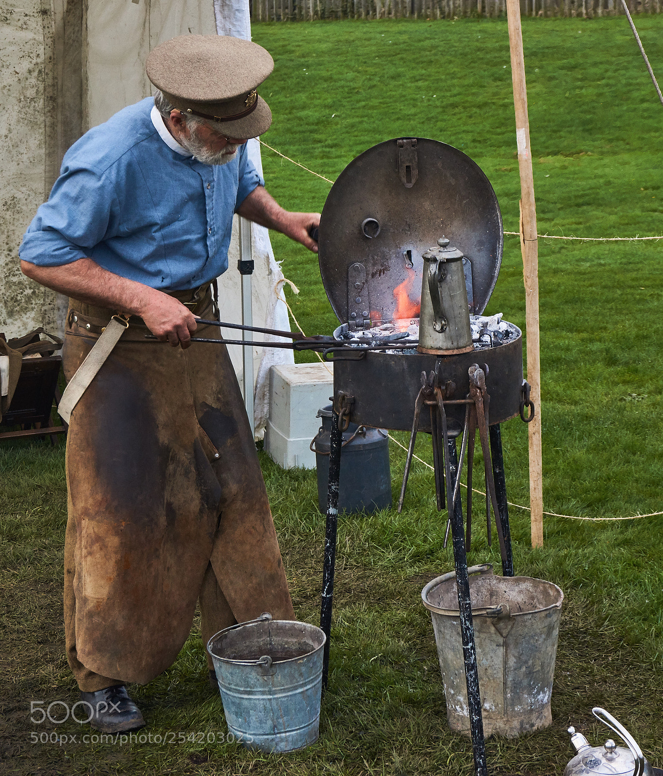 Sony SLT-A65 (SLT-A65V) sample photo. Blacksmith making horseshoes photography