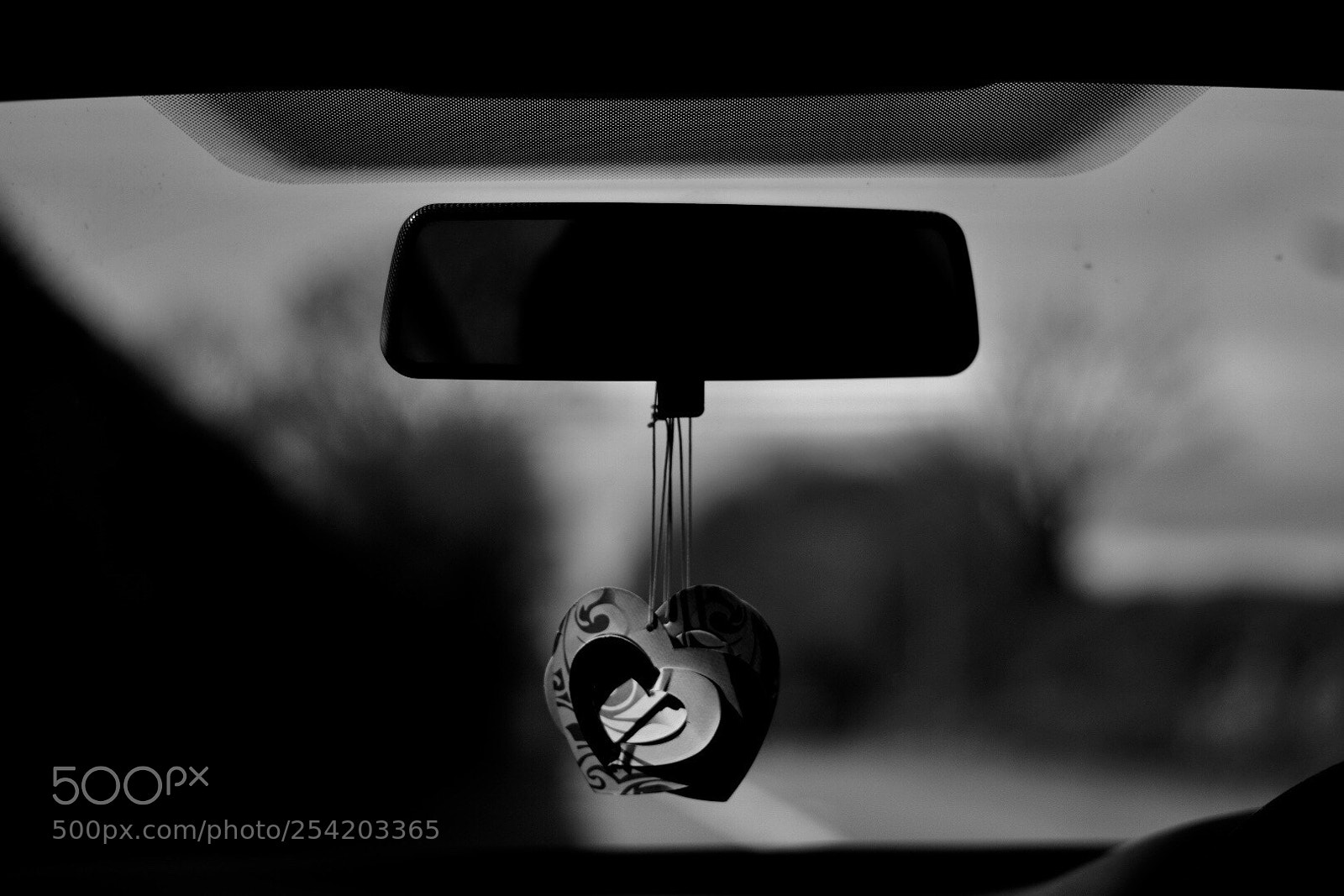 Nikon D3400 sample photo. Car light photography