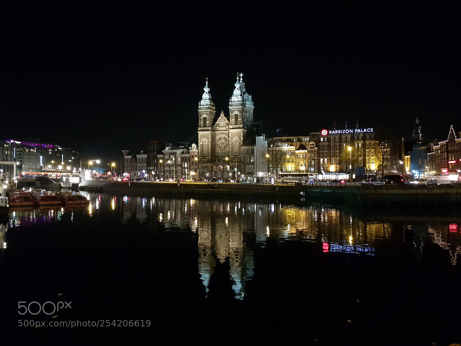 Samsung Galaxy S8+ sample photo. Night in amsterdam photography