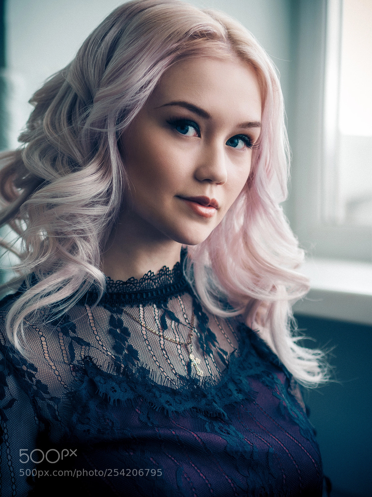 Olympus OM-D E-M5 II sample photo. Hair photography
