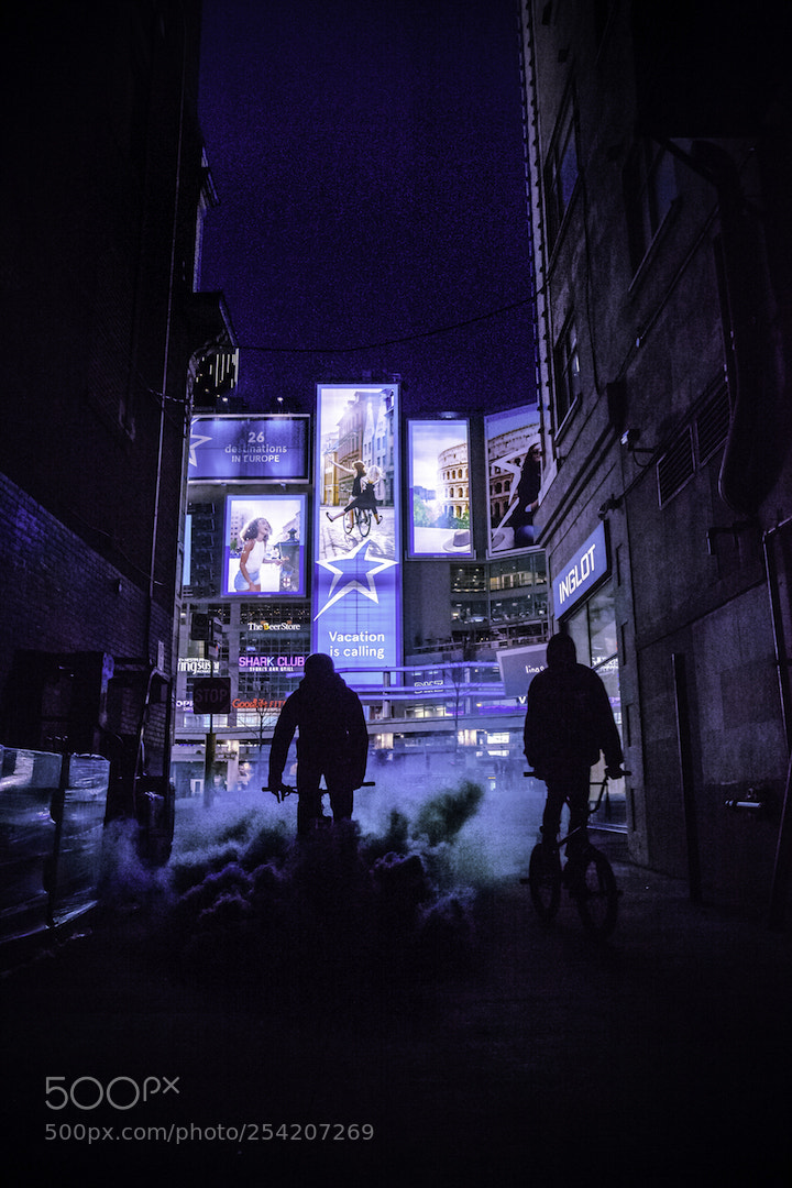 Canon EOS 5D Mark II sample photo. Young and dundas dennis photography