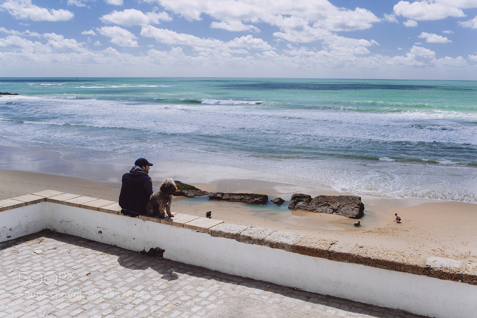 Canon EOS 5D Mark II sample photo. Cadiz public playa photography