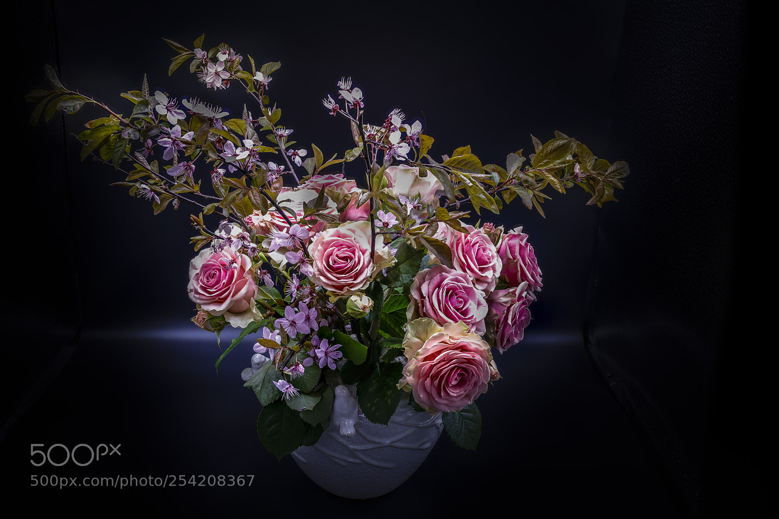 Canon EOS 5D Mark IV sample photo. Bouquet of roses photography