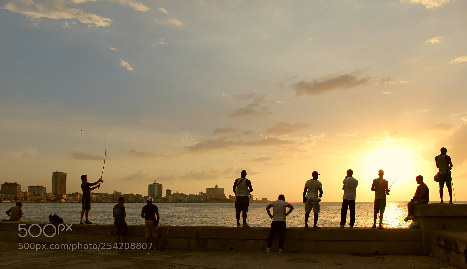 Canon EOS 100D (EOS Rebel SL1 / EOS Kiss X7) sample photo. Los pescadores de la photography
