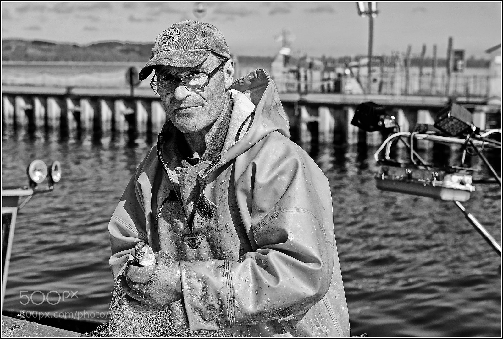 Fujifilm X-T1 sample photo. The fisherman photography