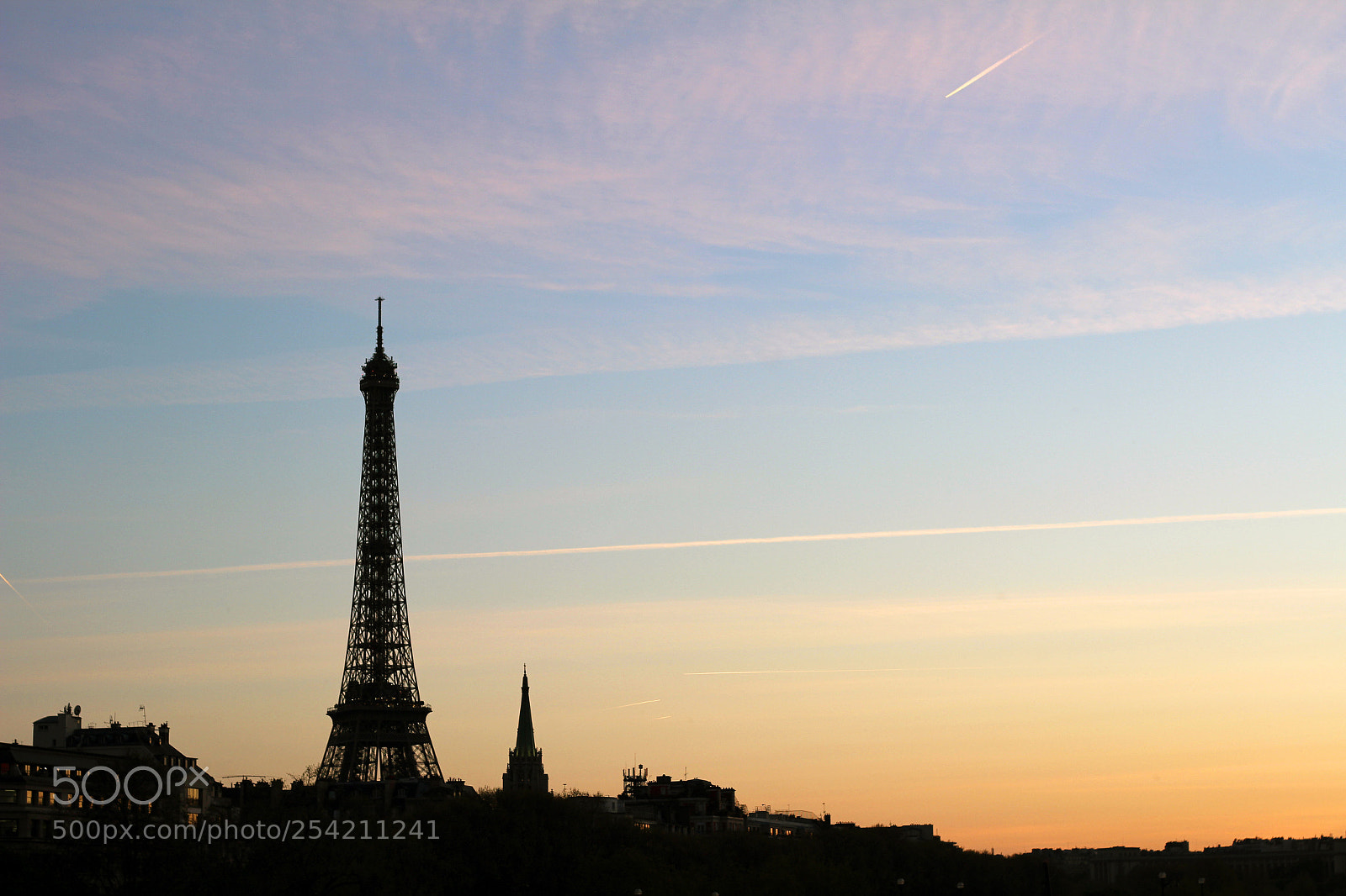 Canon EOS 600D (Rebel EOS T3i / EOS Kiss X5) sample photo. Paris cityscape at sunset photography