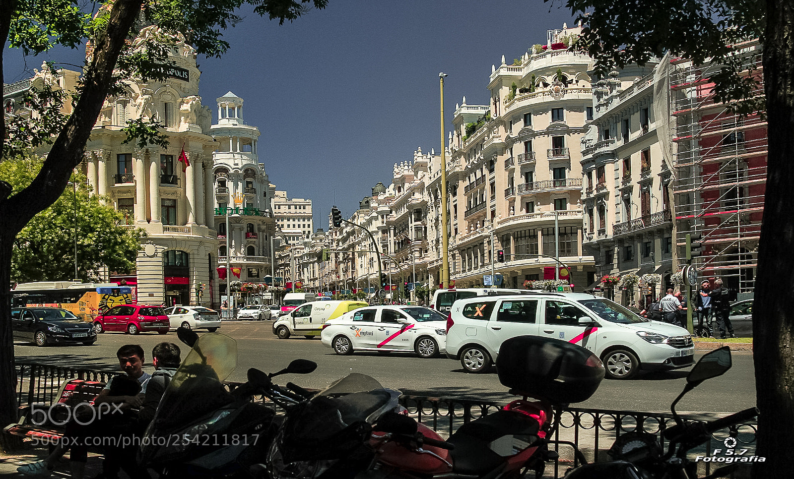 Canon EOS 7D sample photo. Avenidas - madrid photography