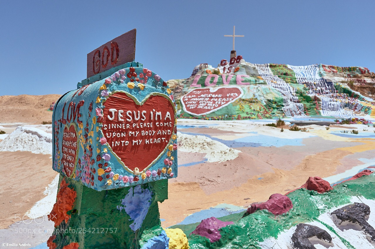 Nikon D700 sample photo. Salvation mountain photography