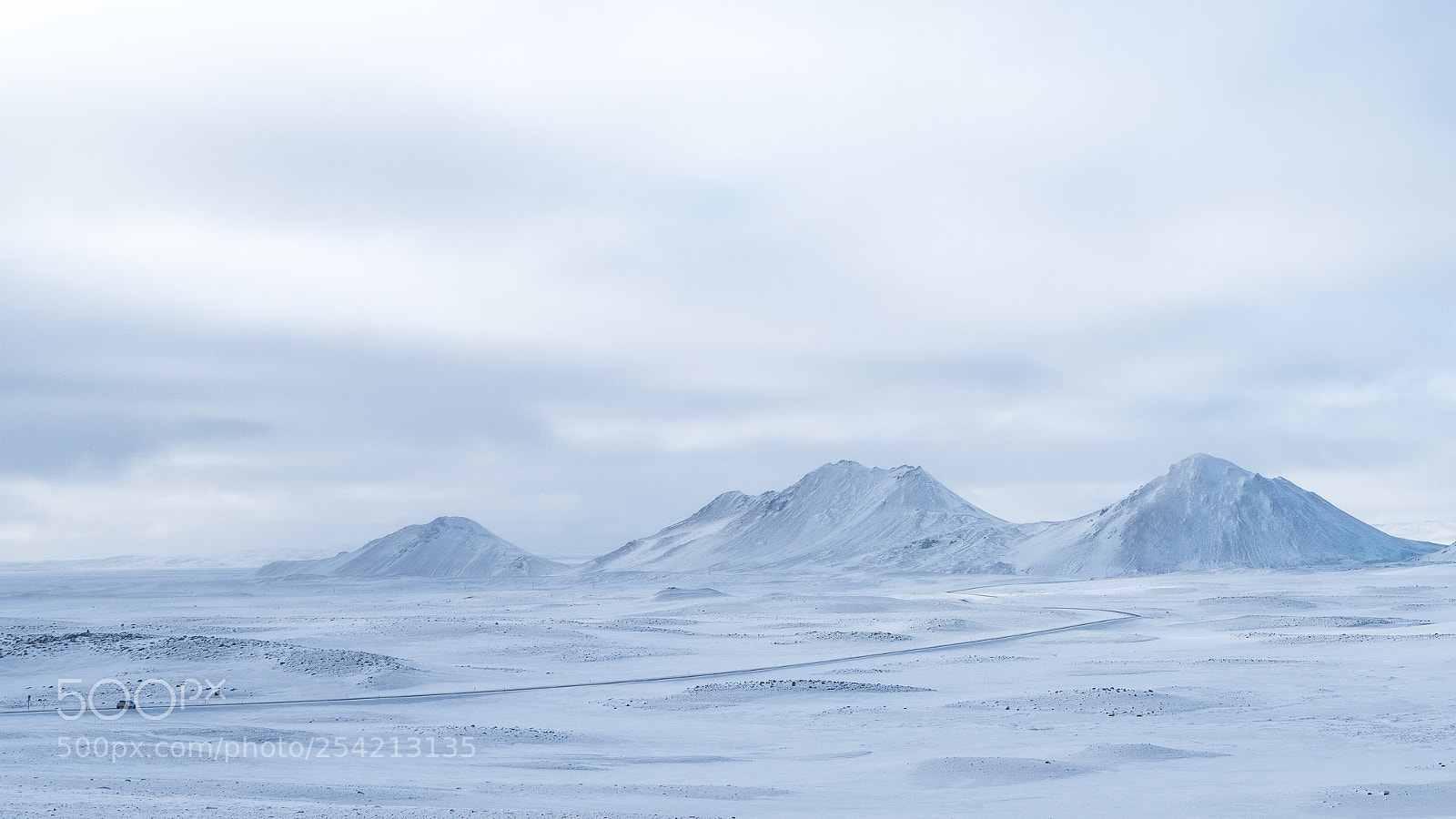 Sony a7R III sample photo. White everywhere photography