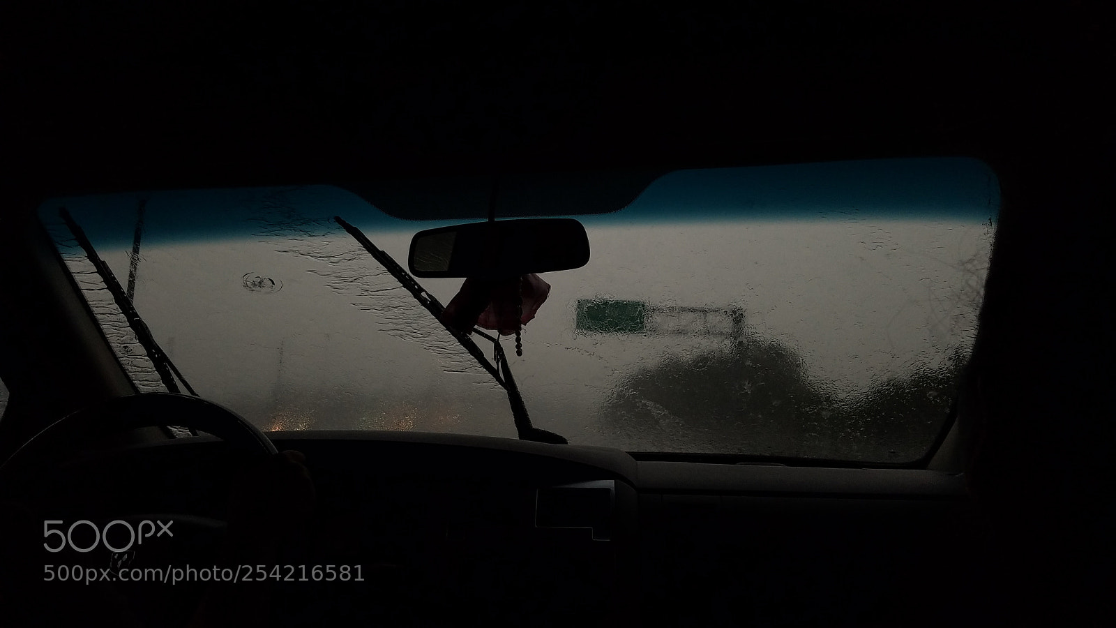 Samsung Galaxy S7 sample photo. Windshield wipers photography