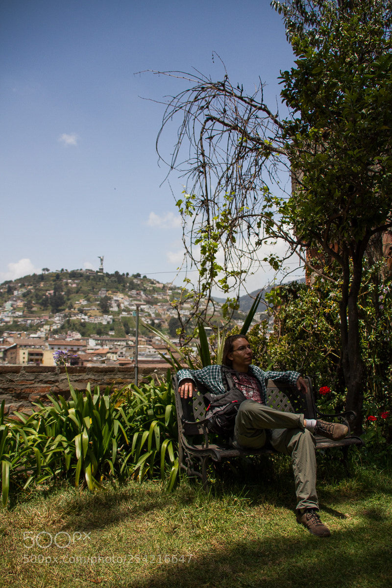 Canon EOS 7D sample photo. Resting inside a patio photography