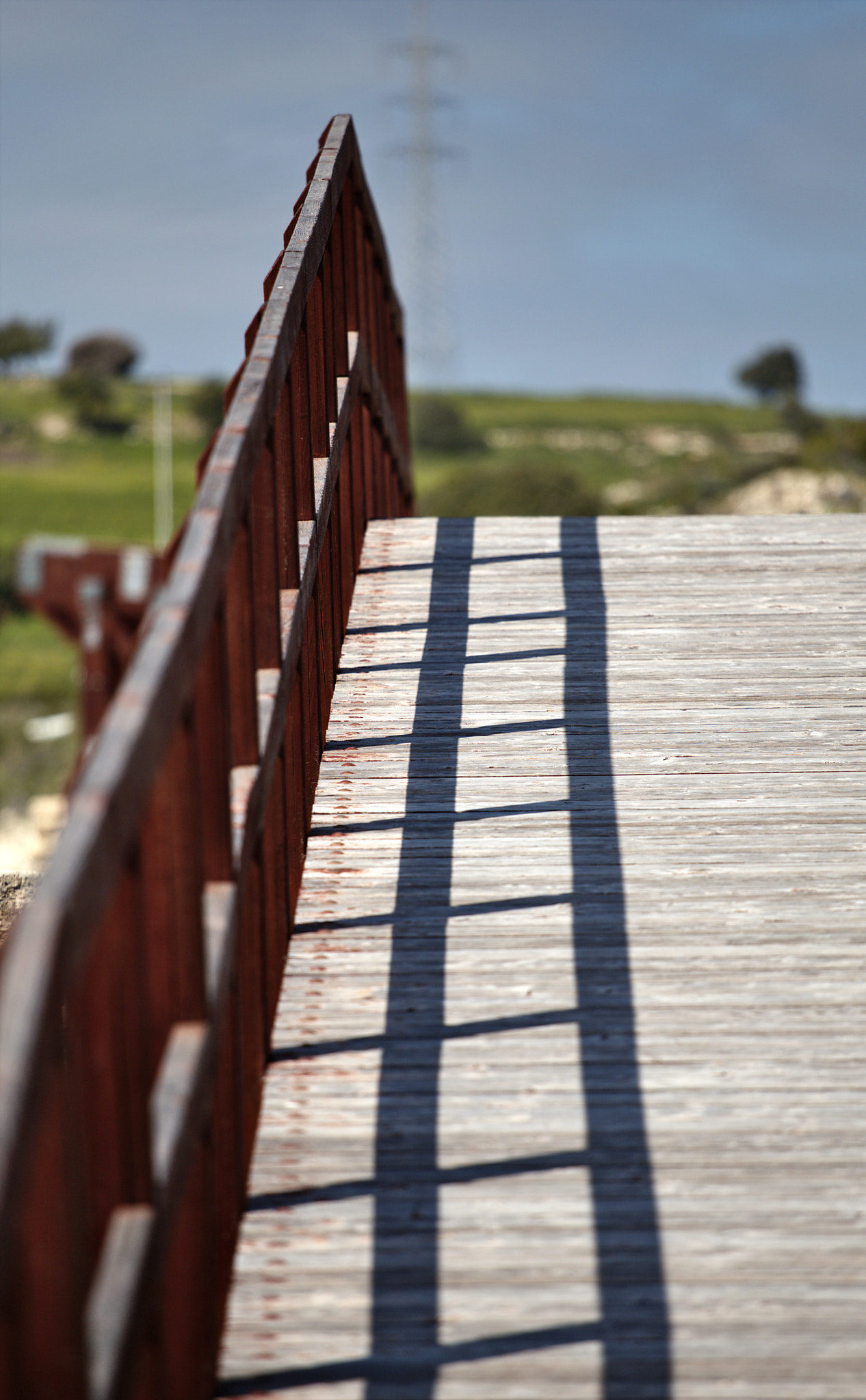Canon EOS 6D + Canon EF 70-200mm F4L USM sample photo. Light, shadow and bokeh photography