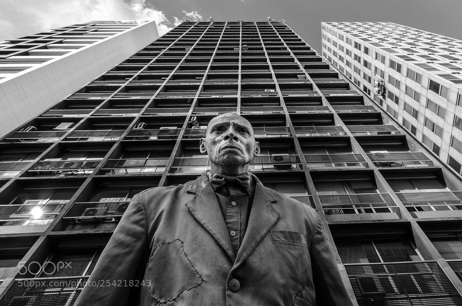 Nikon D7000 sample photo. Live statue photography