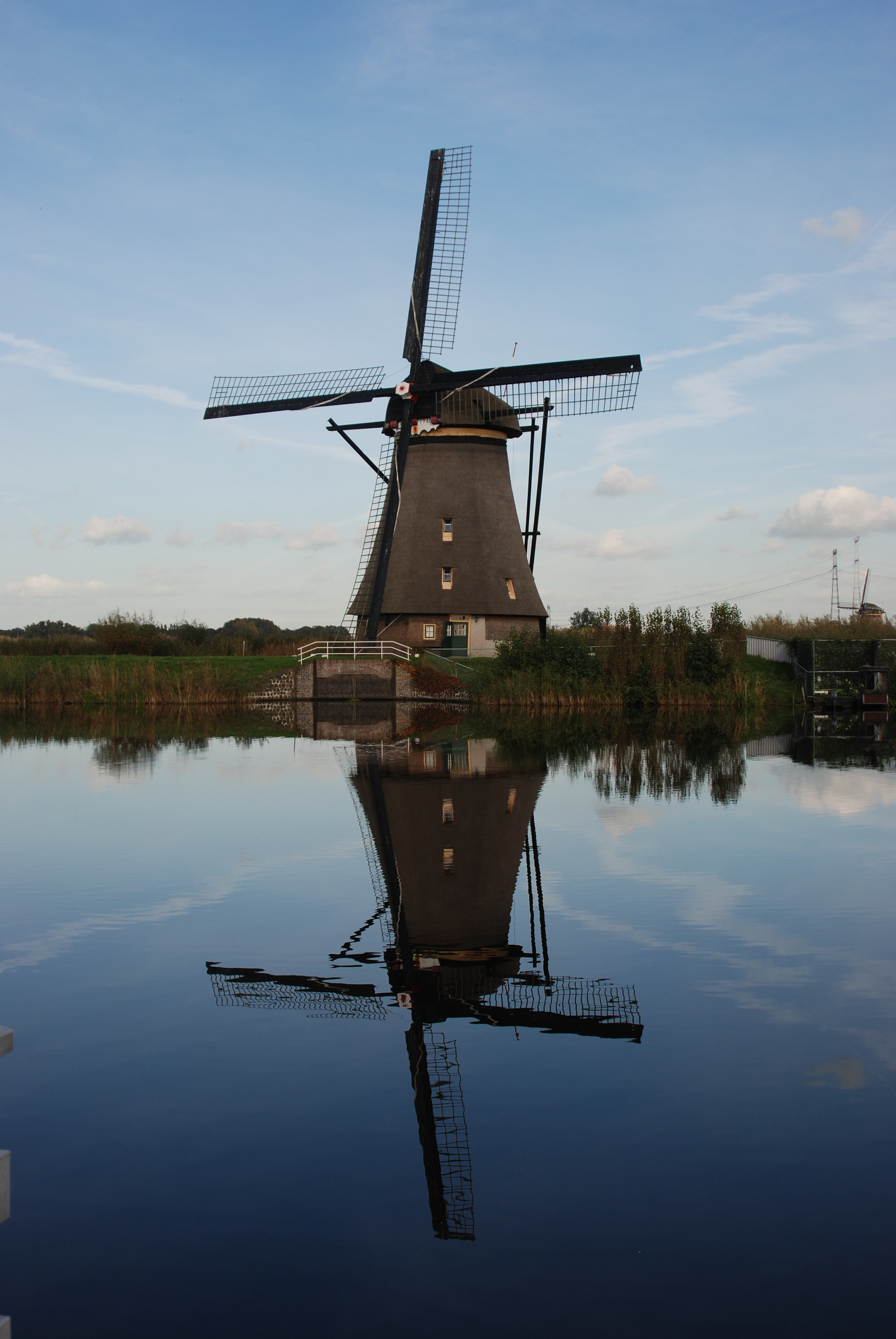 Nikon D80 + Tamron AF 28-300mm F3.5-6.3 XR Di LD Aspherical (IF) Macro sample photo. Windmill with reflection, 2009 photography