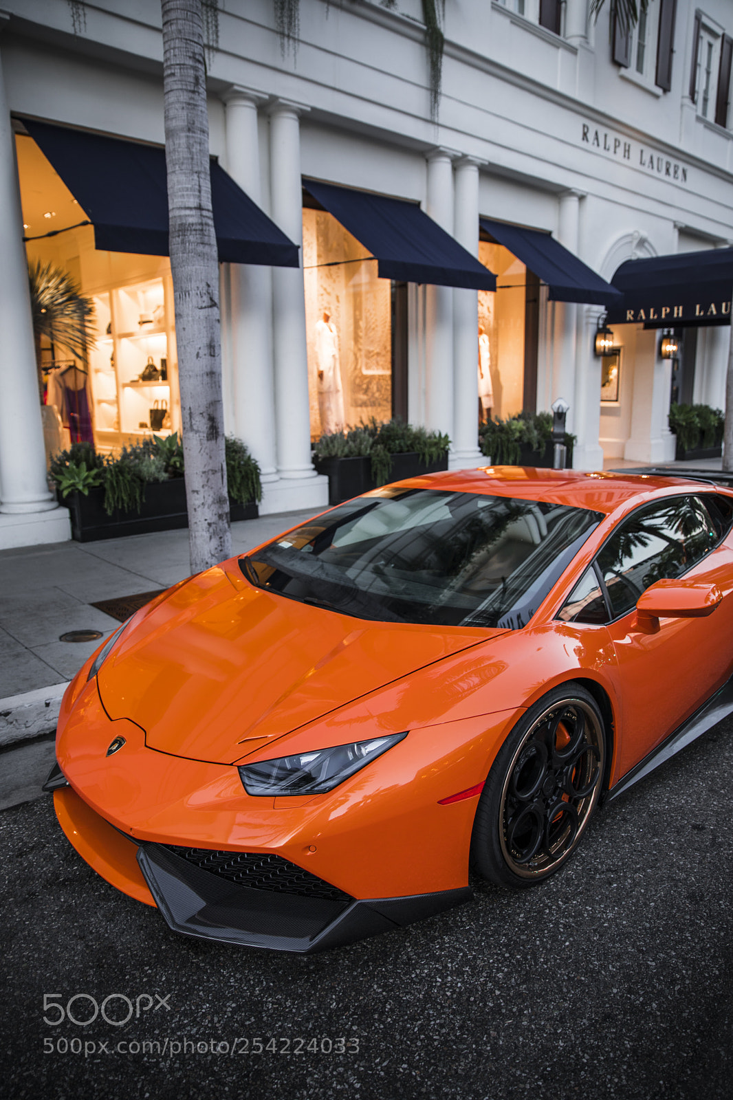 Canon EOS 5D Mark IV sample photo. Lamborghini mercy photography