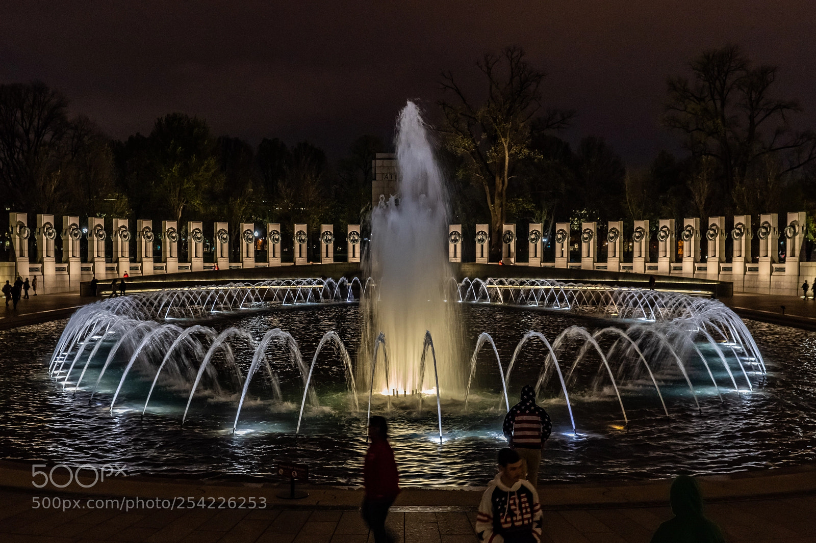 Sony a7 III sample photo. Fountain at the memorial photography