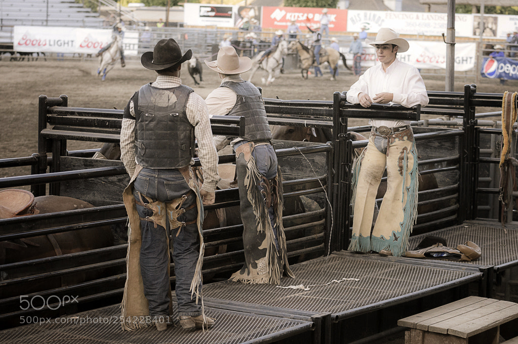 Nikon D810 sample photo. Bucking horse riders photography