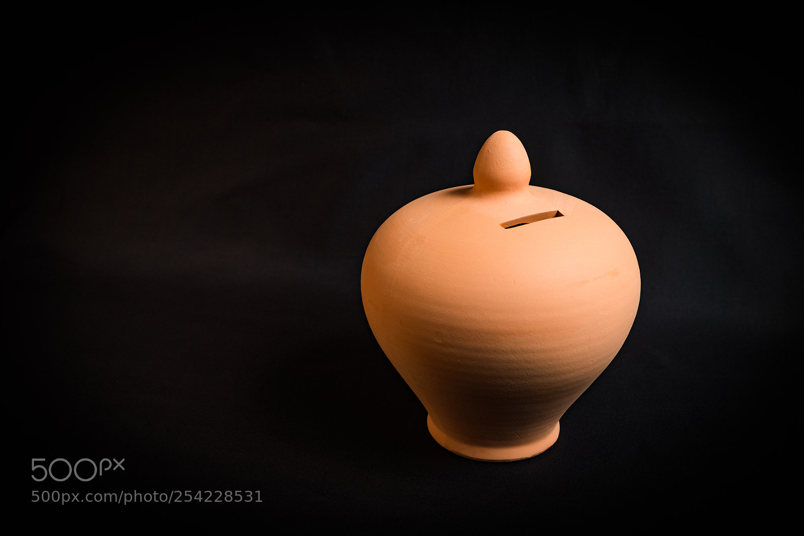 Canon EOS 70D sample photo. Piggy bank 1 photography
