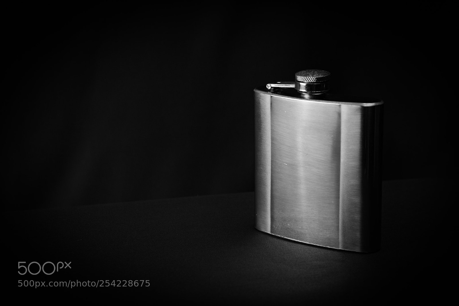 Canon EOS 70D sample photo. Hip flask photography