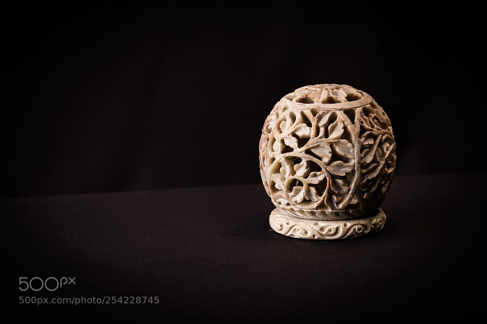 Canon EOS 70D sample photo. Candle holder photography