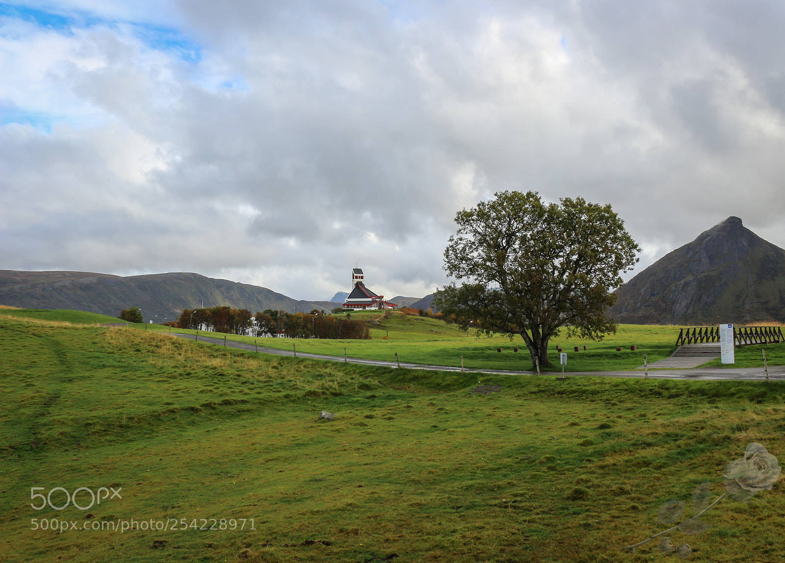 Canon EOS 700D (EOS Rebel T5i / EOS Kiss X7i) sample photo. Finalcutwatermark photography