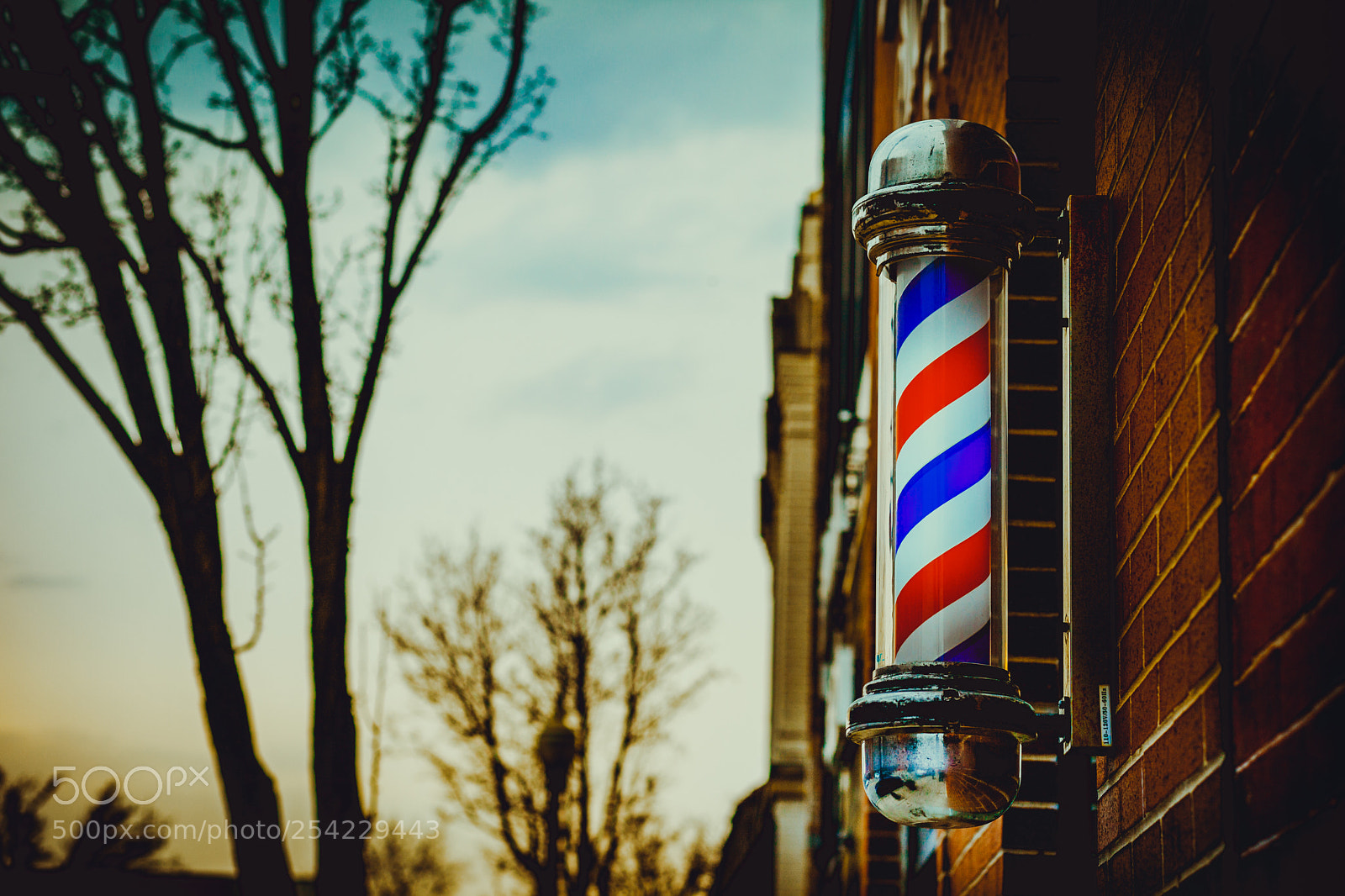 Canon EOS 5D Mark II sample photo. Barber pole photography
