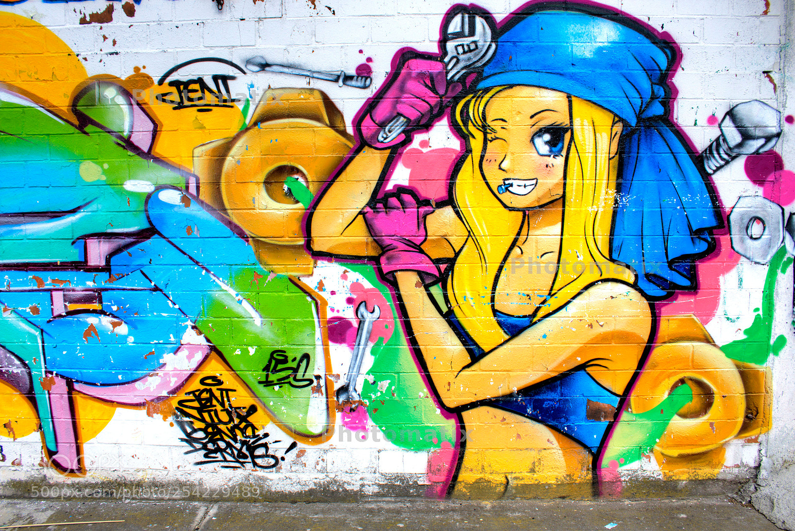 Canon EOS 1200D (EOS Rebel T5 / EOS Kiss X70 / EOS Hi) sample photo. Graffiti photography