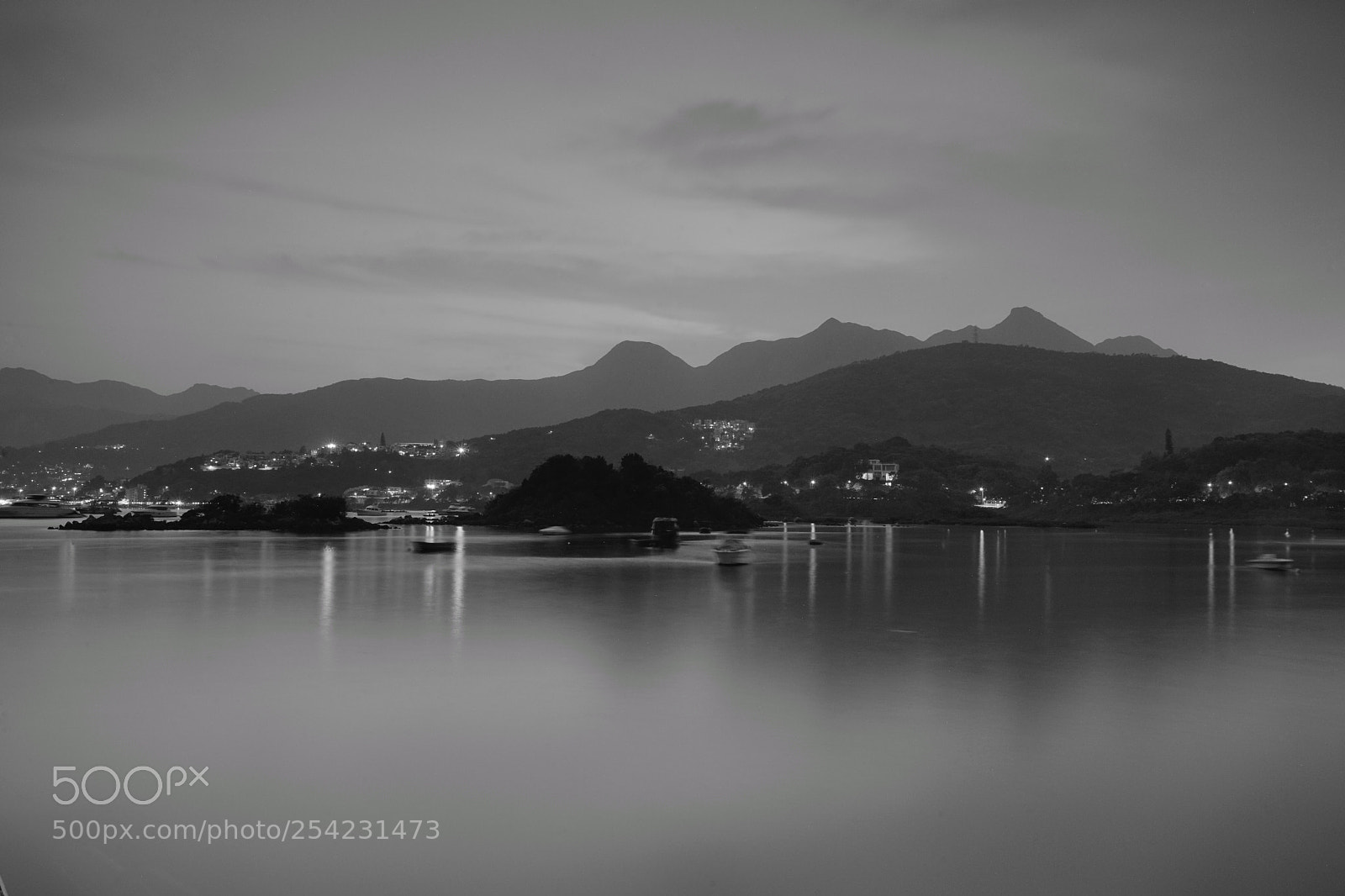 Sony a7 sample photo. Black and white beauty photography