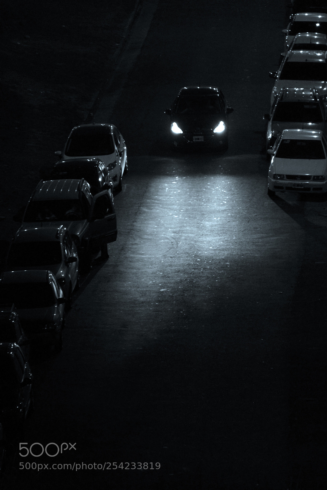Canon EOS 7D sample photo. Car darkness photography