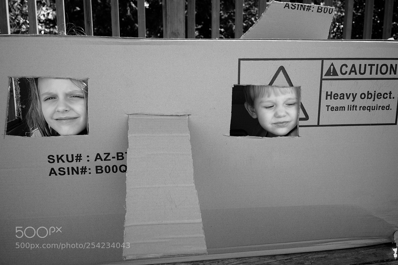 Fujifilm X-T10 sample photo. Box rocket photography