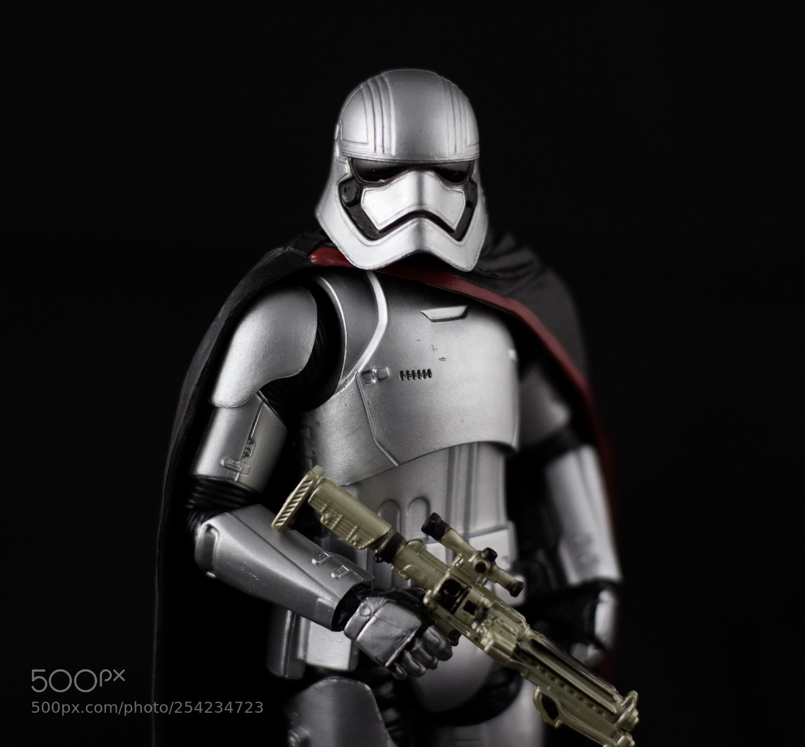 Canon EOS 600D (Rebel EOS T3i / EOS Kiss X5) sample photo. Captain phasma photography