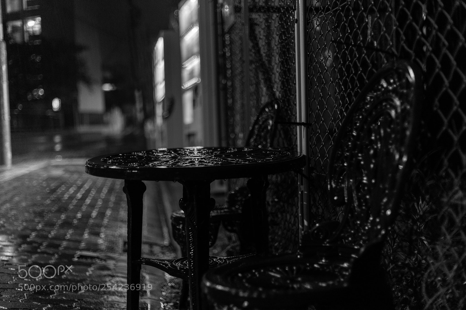 Sony a7 II sample photo. Soaked table photography
