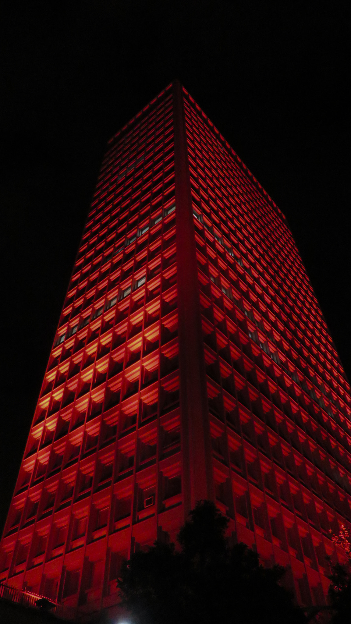 Canon PowerShot SX700 HS sample photo. Luz roja enciudadana photography
