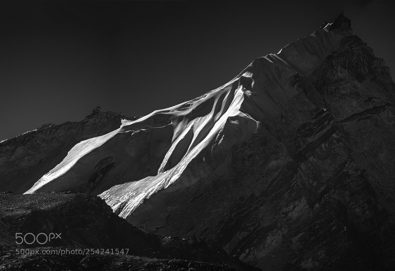 Nikon D810 sample photo. Glacier spotlight photography