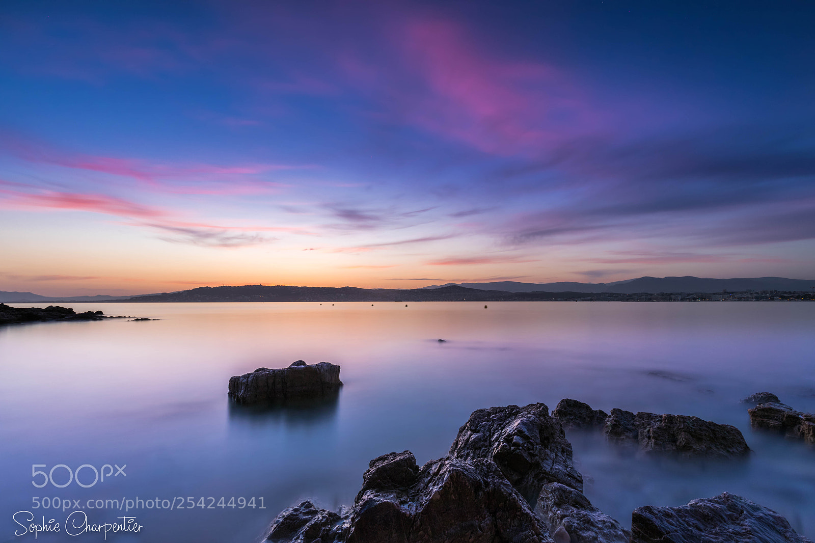 Canon EOS 5D Mark IV sample photo. Blue hour photography