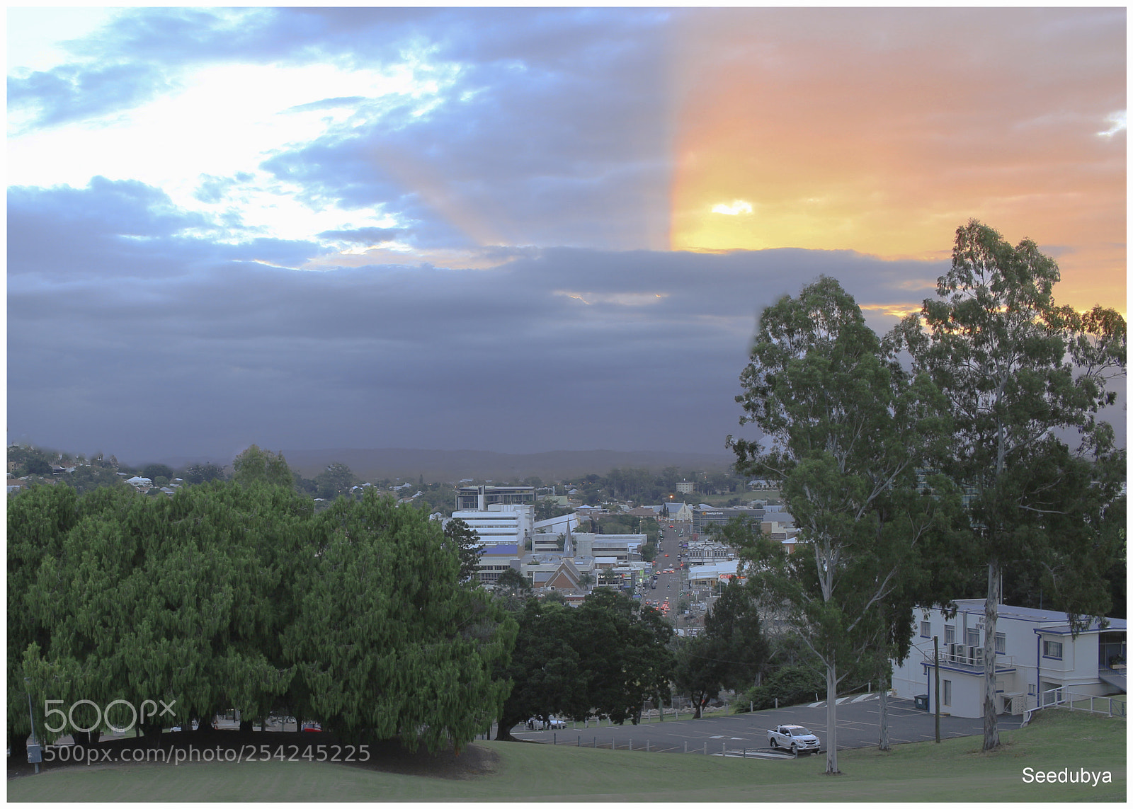 Canon EOS 700D (EOS Rebel T5i / EOS Kiss X7i) sample photo. Half a sunset photography