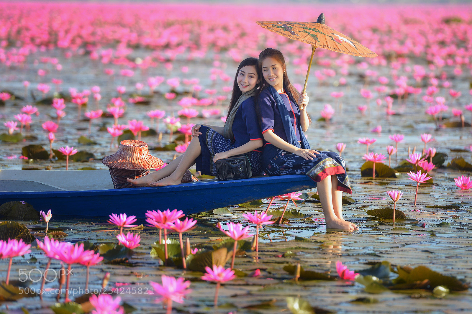Nikon D4 sample photo. Lake lotus sea, udonthani photography