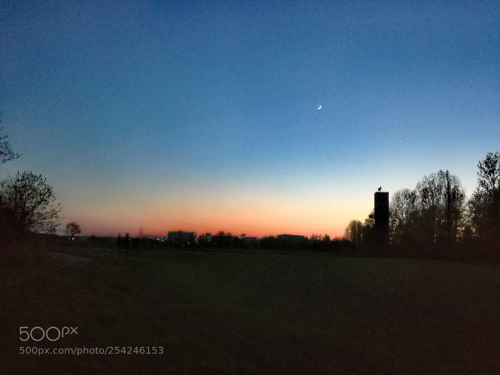 HUAWEI P9 LITE sample photo. Night photography