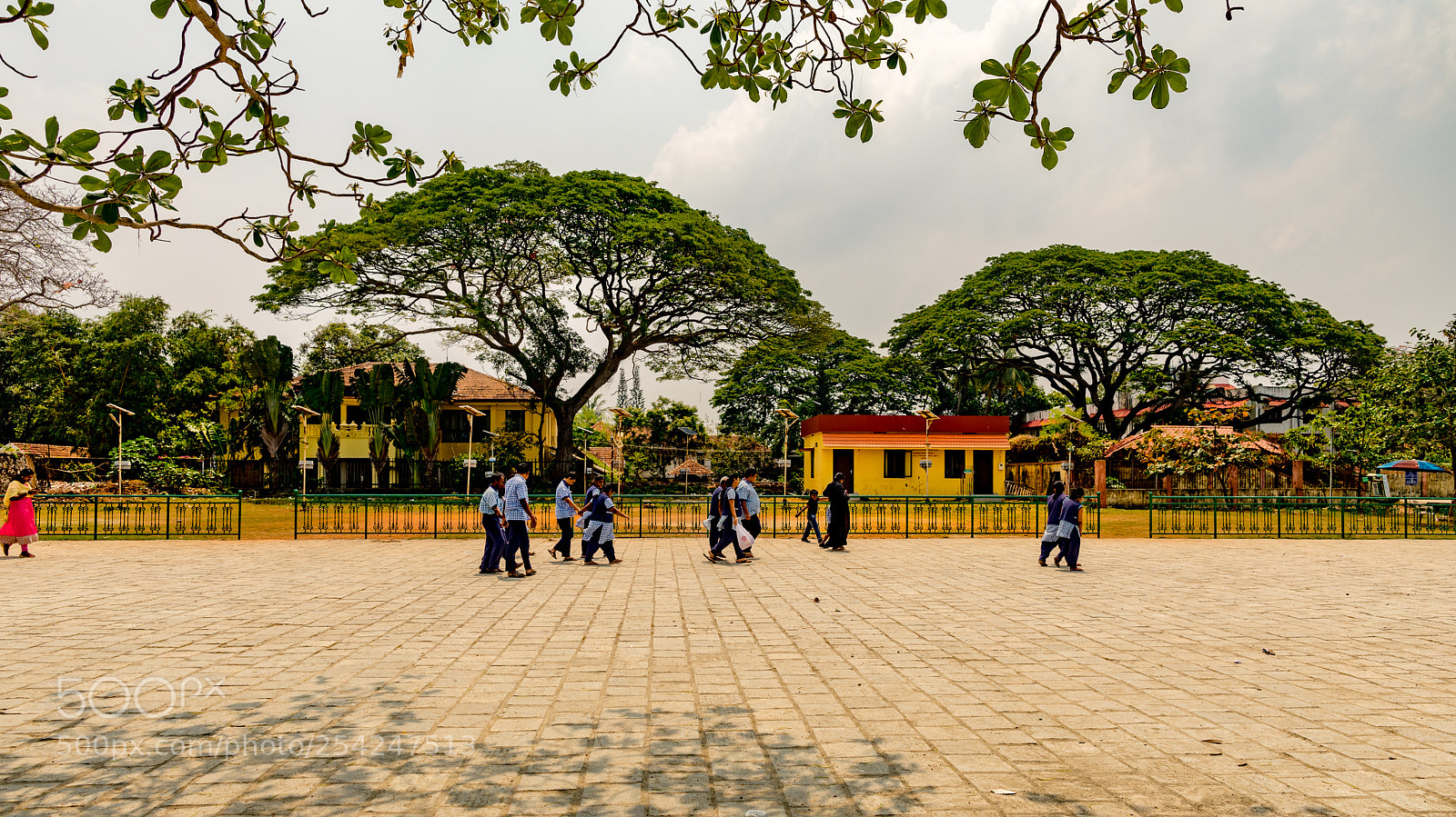 Canon EOS 5D Mark IV sample photo. Nun and school children photography