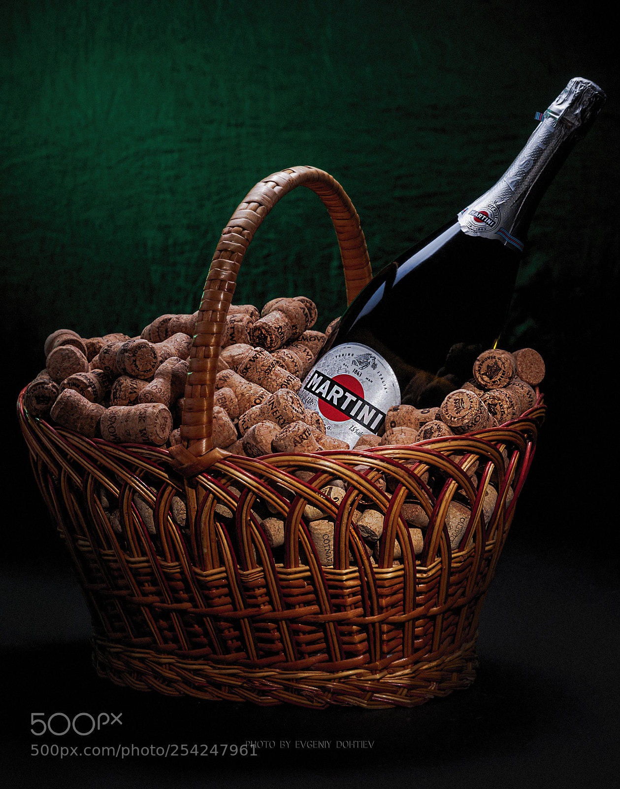 Canon EOS-1D Mark III sample photo. Martini "asti" photography
