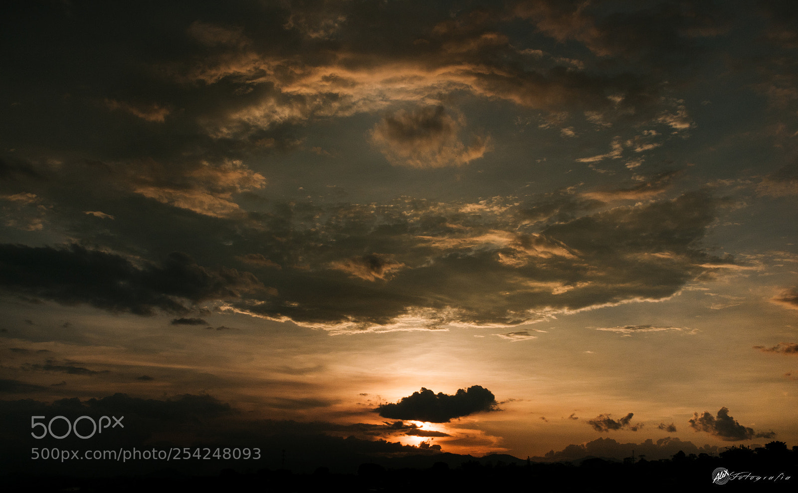 Canon EOS 1300D (EOS Rebel T6 / EOS Kiss X80) sample photo. Sunset photography