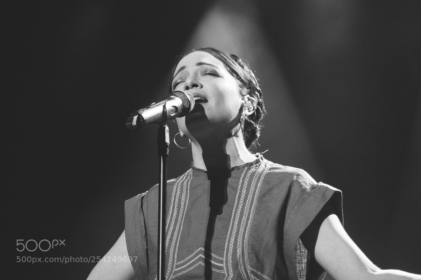 Canon EOS 750D (EOS Rebel T6i / EOS Kiss X8i) sample photo. Natalia lafourcade photography